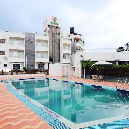 Palette - Spring Hills Resort Pirangut Экстерьер фото