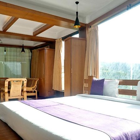 Palette - Spring Hills Resort Pirangut Экстерьер фото
