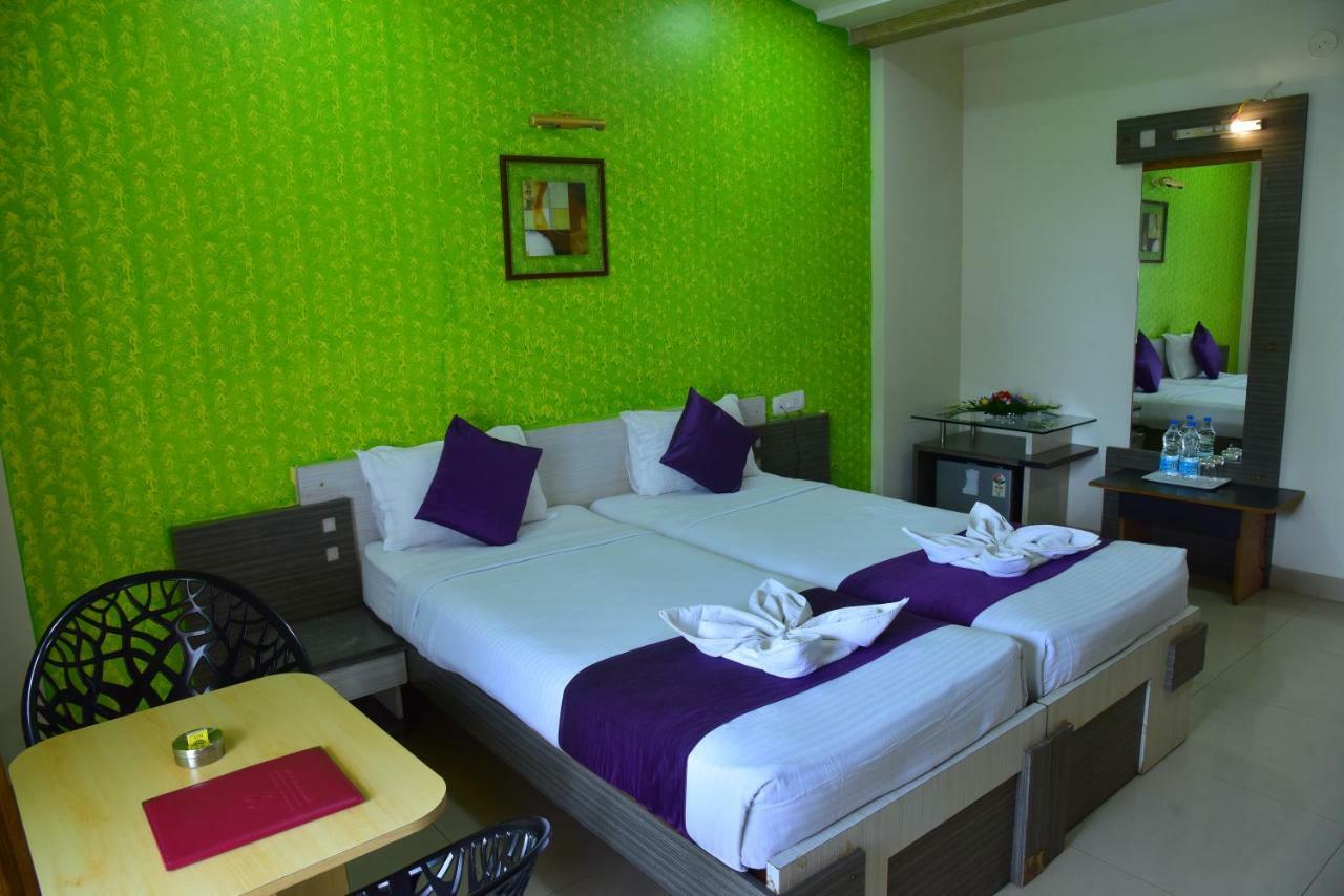 Palette - Spring Hills Resort Pirangut Экстерьер фото