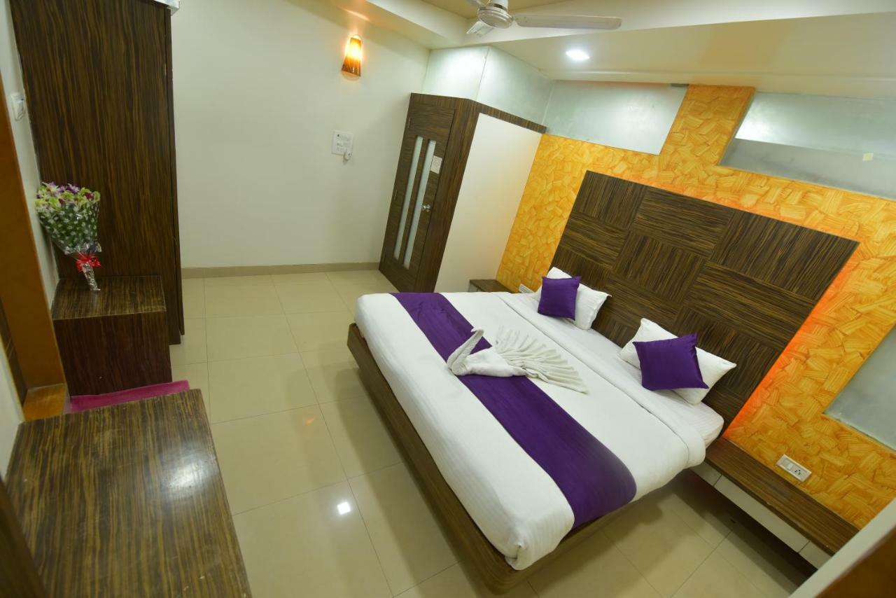 Palette - Spring Hills Resort Pirangut Экстерьер фото