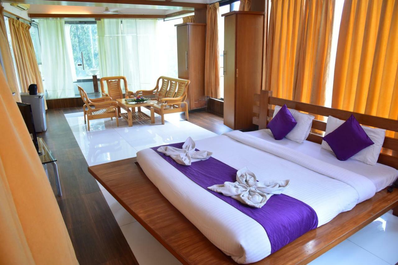 Palette - Spring Hills Resort Pirangut Экстерьер фото