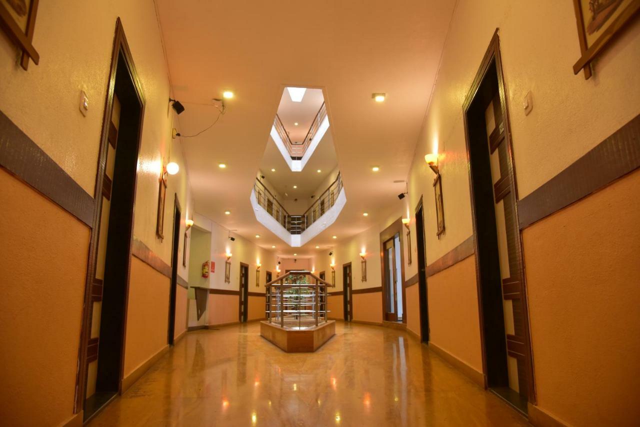 Palette - Spring Hills Resort Pirangut Экстерьер фото
